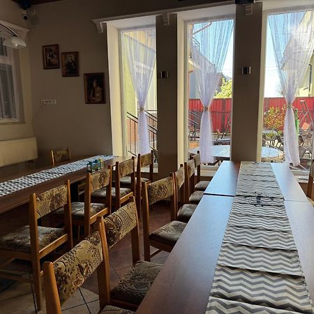 Pokoje Goscinne Przemyk Рева Экстерьер фото